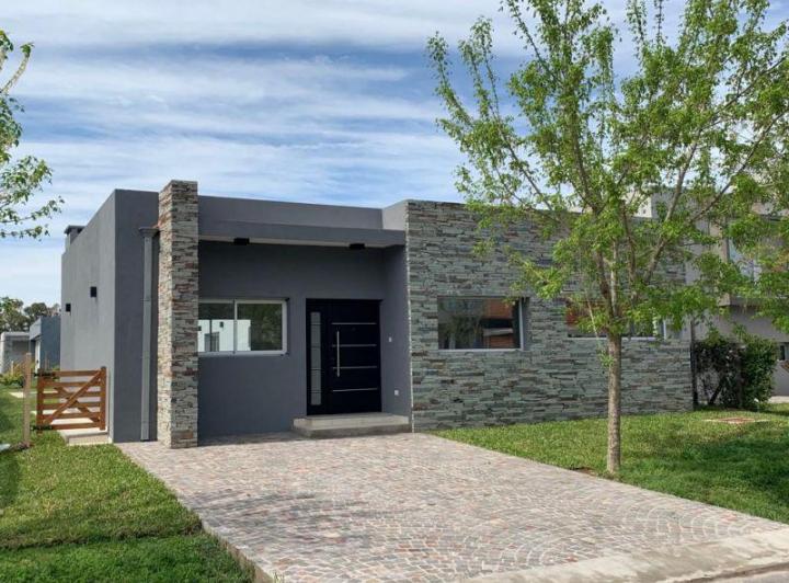 Casa · 170m² · 4 Ambientes