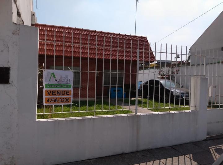 Casa · 100m² · 3 Ambientes · 2 Cocheras