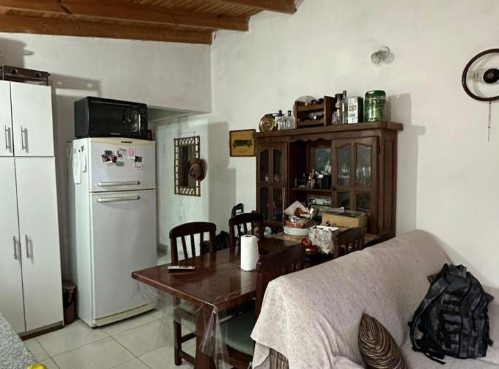 Casa · 90m² · 4 Ambientes · 1 Cochera