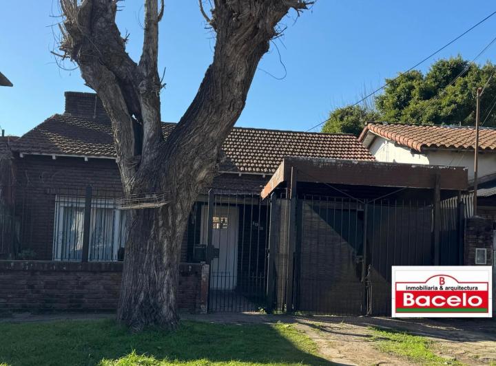 Casa · 100m² · 4 Ambientes · 1 Cochera