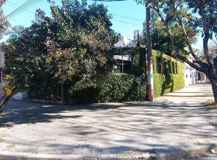 Casa · 142m² · 7 Ambientes · 1 Cochera