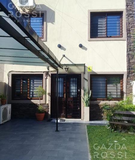 Casa · 120m² · 4 Ambientes · 1 Cochera