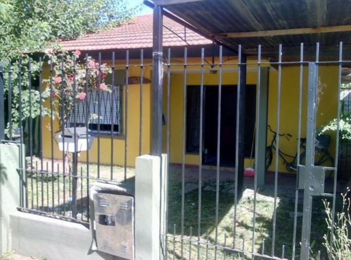 Casa · 10m² · 3 Ambientes · 1 Cochera
