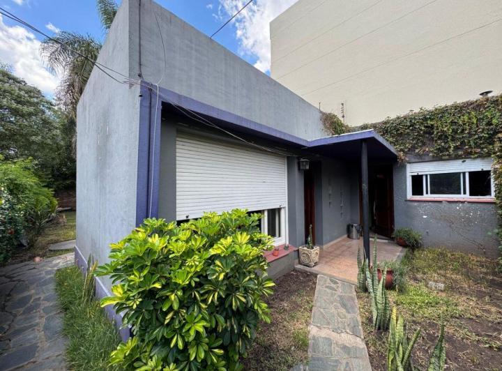 Casa · 96m² · 3 Ambientes · 1 Cochera