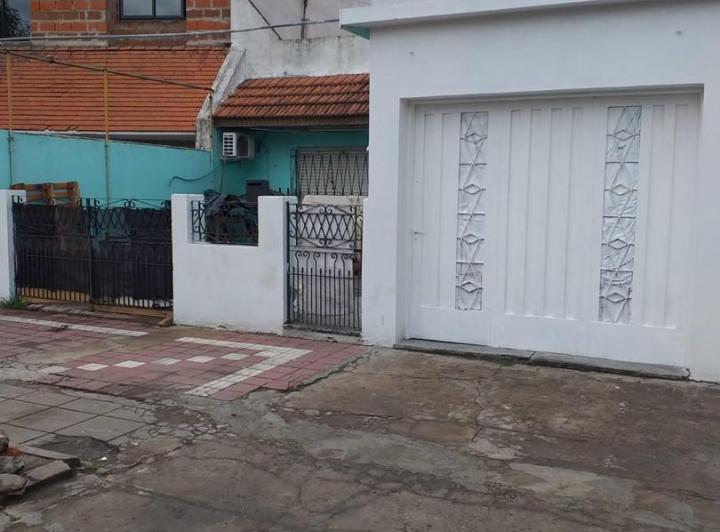 Casa · 100m² · 3 Ambientes · 1 Cochera