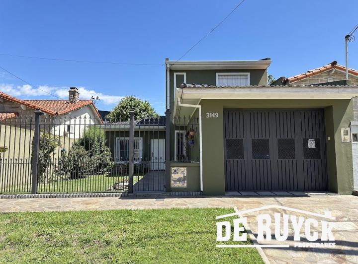 Casa · 141m² · 4 Ambientes · 1 Cochera