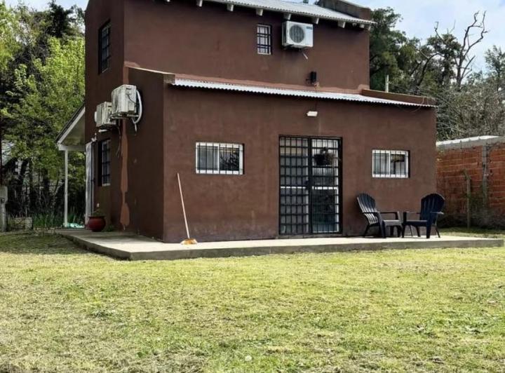 Casa · 83m² · 3 Ambientes · 1 Cochera