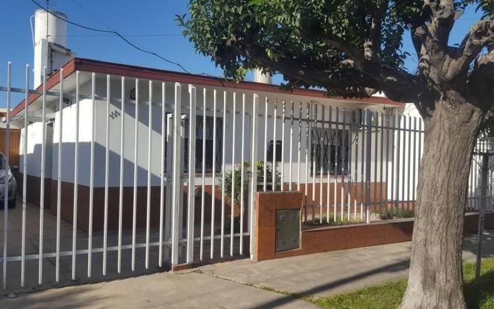 Casa · 92m² · 3 Ambientes · 1 Cochera