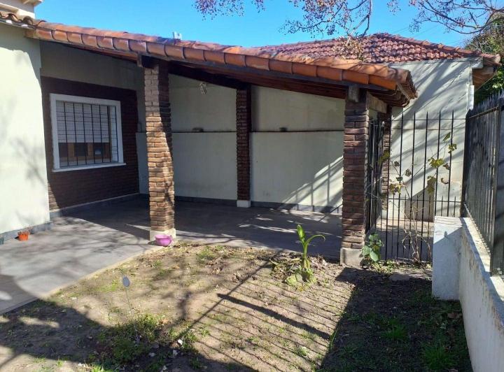 Casa · 50m² · 4 Ambientes