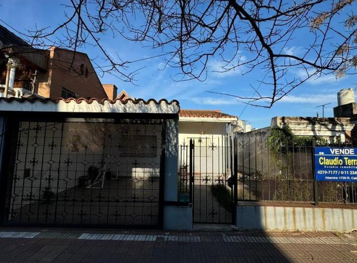 Casa · 100m² · 4 Ambientes · 1 Cochera