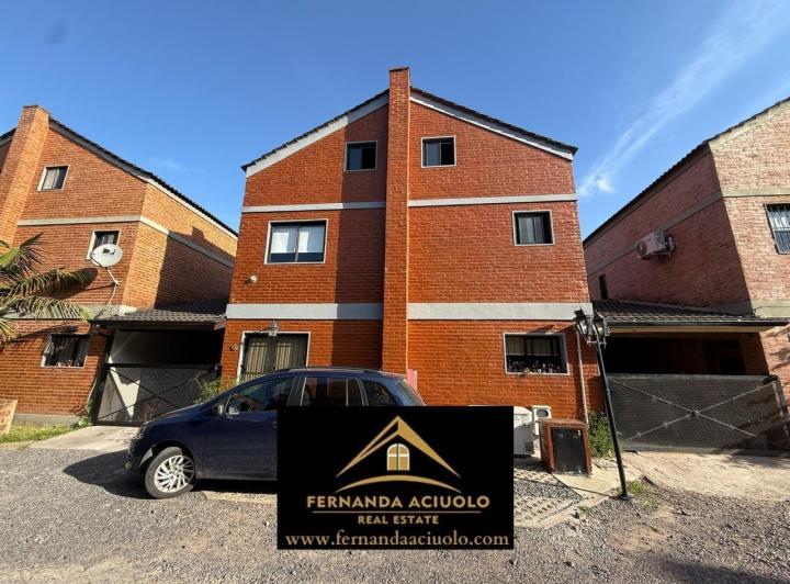 Casa · 190m² · 4 Ambientes · 2 Cocheras