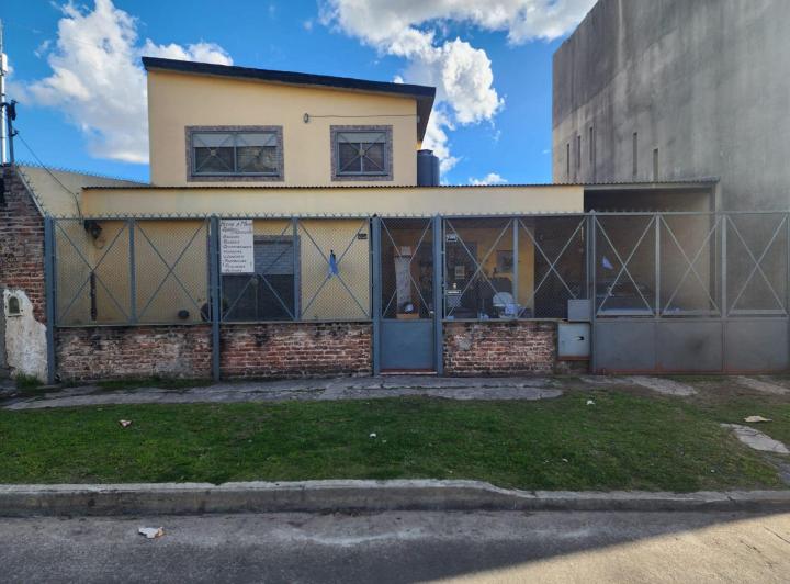 Casa · 110m² · 4 Ambientes · 1 Cochera