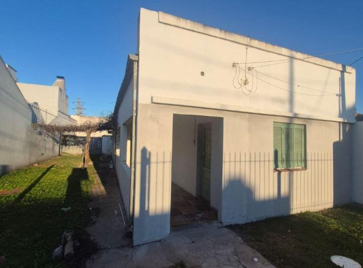 Casa · 100m² · 3 Ambientes · 1 Cochera