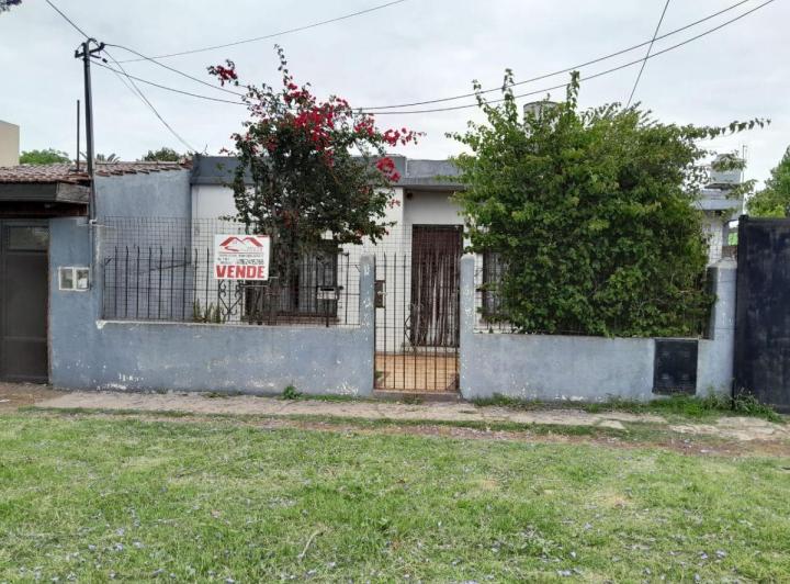 Casa · 180m² · 7 Ambientes · 1 Cochera