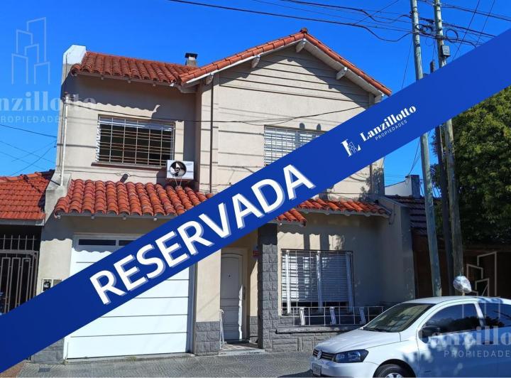 Casa · 175m² · 4 Ambientes · 1 Cochera
