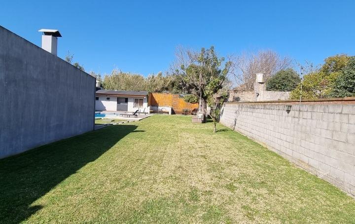 Casa · 171m² · 4 Ambientes · 1 Cochera