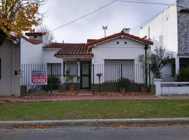 Casa · 100m² · 3 Ambientes · 1 Cochera