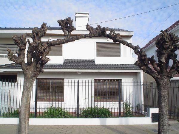 Casa · 180m² · 4 Ambientes