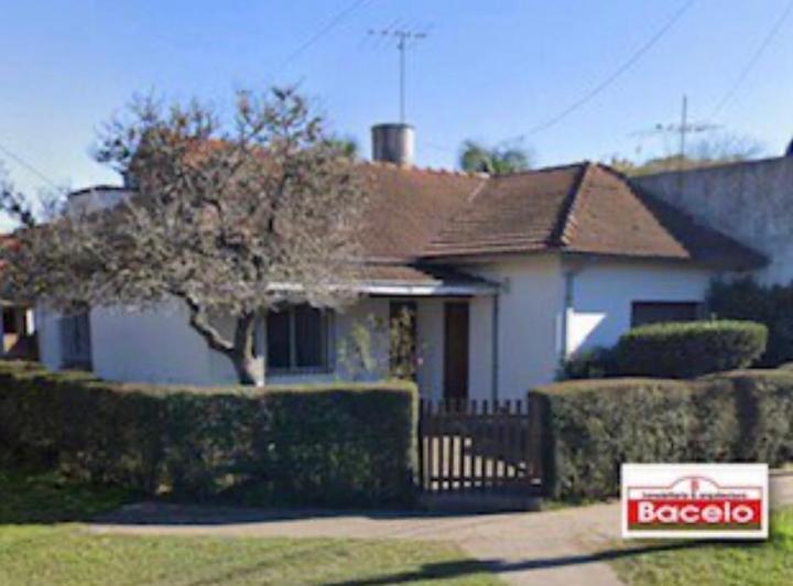Casa · 120m² · 6 Ambientes · 1 Cochera