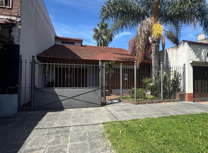 Casa · 160m² · 3 Ambientes
