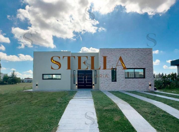 Casa · 141m² · 4 Ambientes