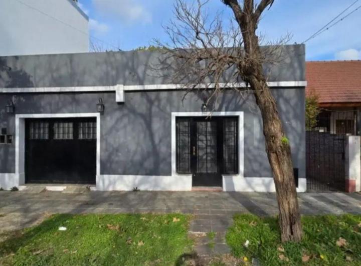 Casa · 110m² · 2 Ambientes