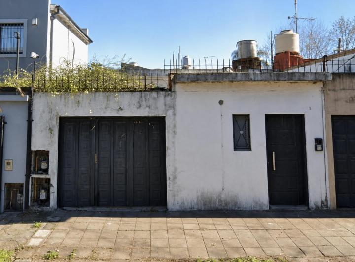Casa · 50m² · 2 Ambientes · 1 Cochera