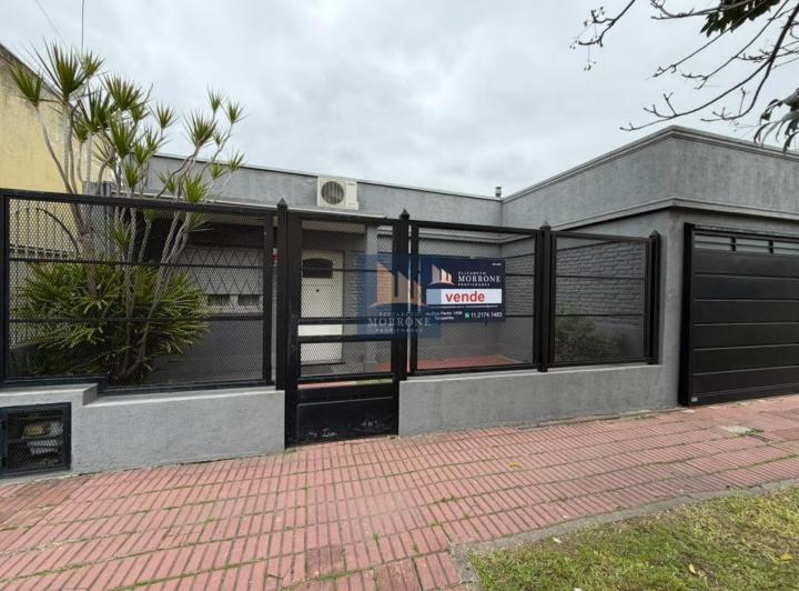 Casa · 105m² · 3 Ambientes · 1 Cochera