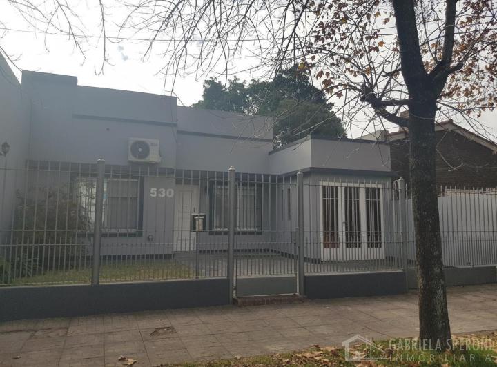 Casa · 118m² · 4 Ambientes · 1 Cochera