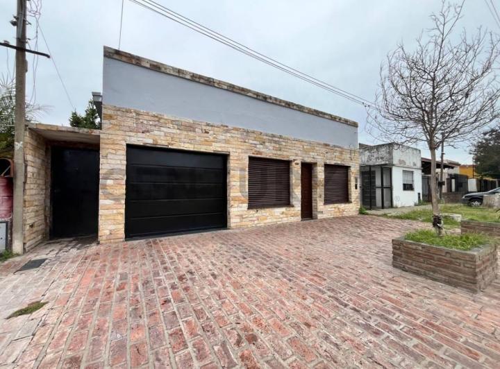 Casa · 150m² · 3 Dormitorios · 1 Cochera