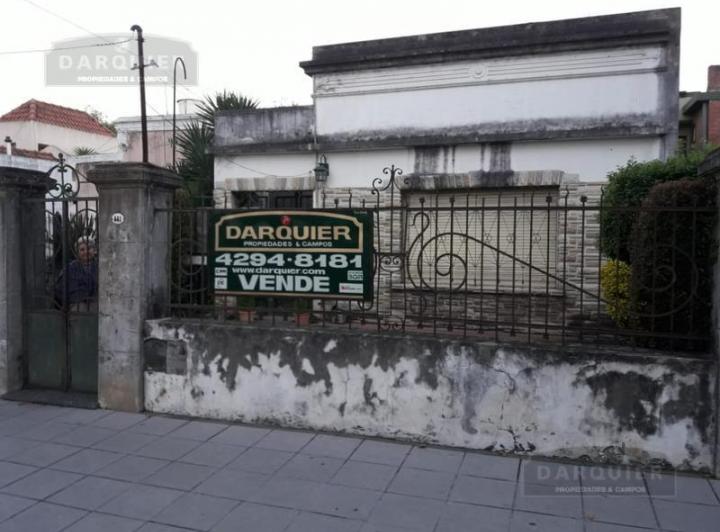 Casa · 209m² · 2 Dormitorios