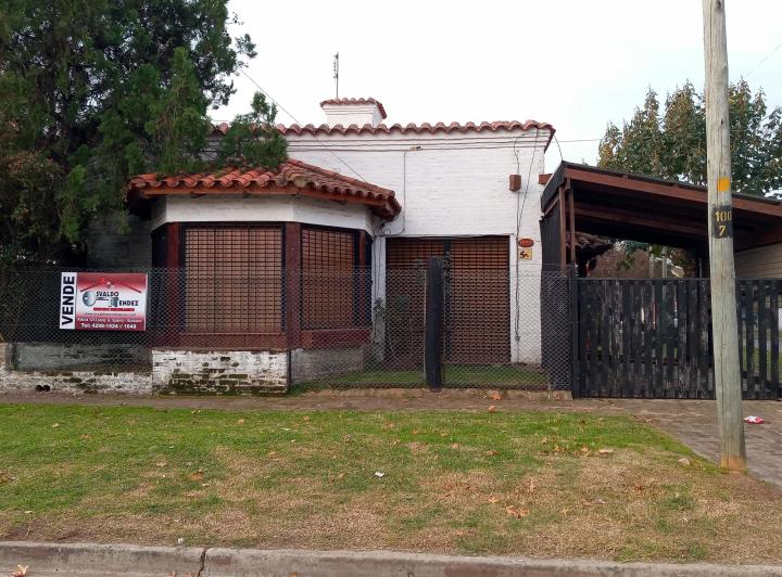 Casa · 175m² · 4 Ambientes · 1 Cochera