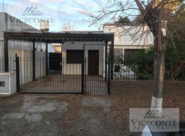 Casa · 100m² · 4 Ambientes · 1 Cochera