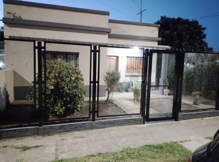 Casa · 80m² · 4 Ambientes
