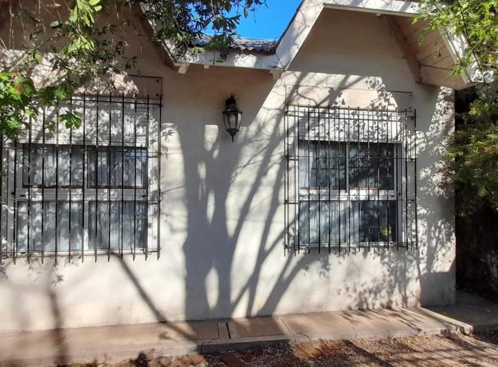 Casa · 80m² · 3 Ambientes · 1 Cochera