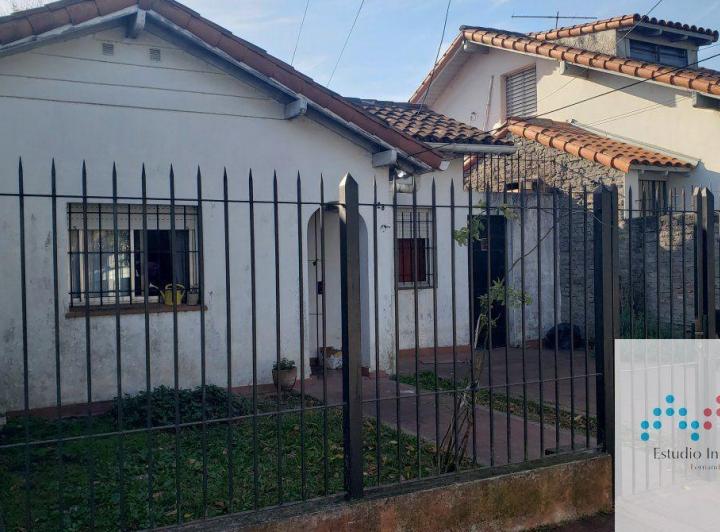 Casa · 84m² · 4 Ambientes · 2 Cocheras