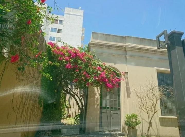 Casa · 100m² · 3 Ambientes · 2 Cocheras