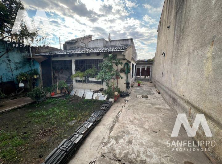 Casa · 86m² · 3 Ambientes · 1 Cochera