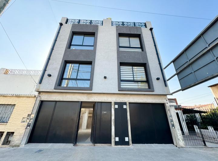 Casa · 90m² · 4 Ambientes · 1 Cochera