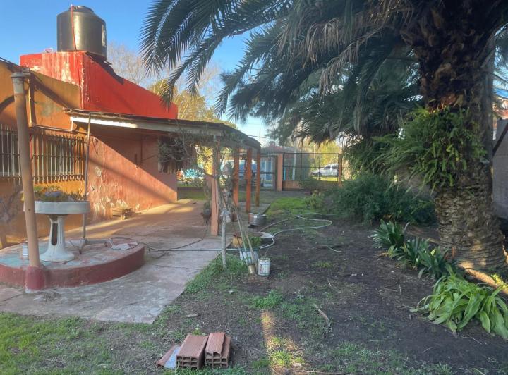 Casa · 70m² · 2 Dormitorios · 4 Cocheras