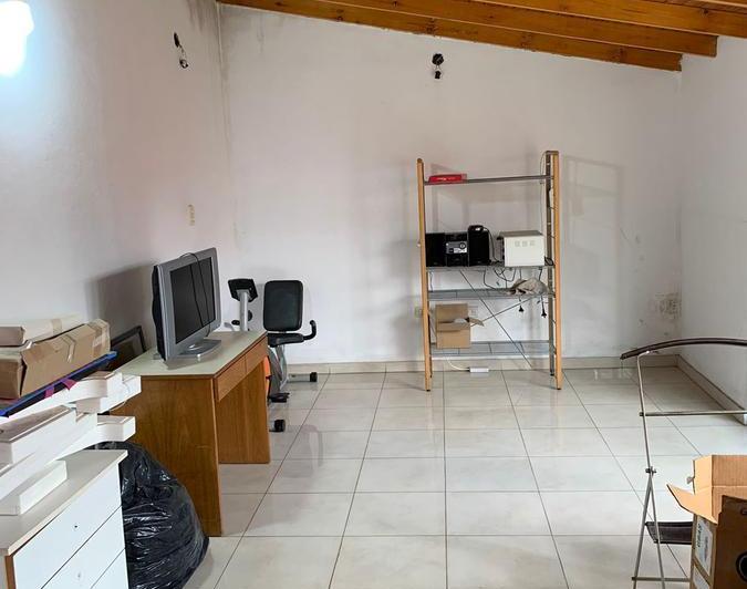 Casa · 80m² · 4 Ambientes · 1 Cochera