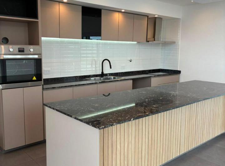 Casa · 150m² · 4 Ambientes · 2 Cocheras