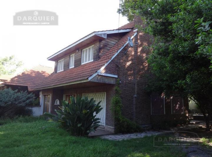 Casa · 963m²