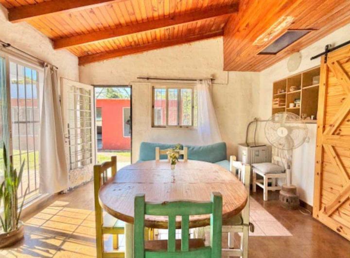 Casa · 160m² · 5 Ambientes · 1 Cochera