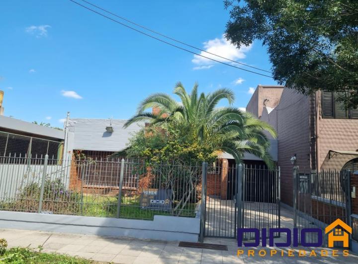 Casa · 180m² · 4 Ambientes · 1 Cochera