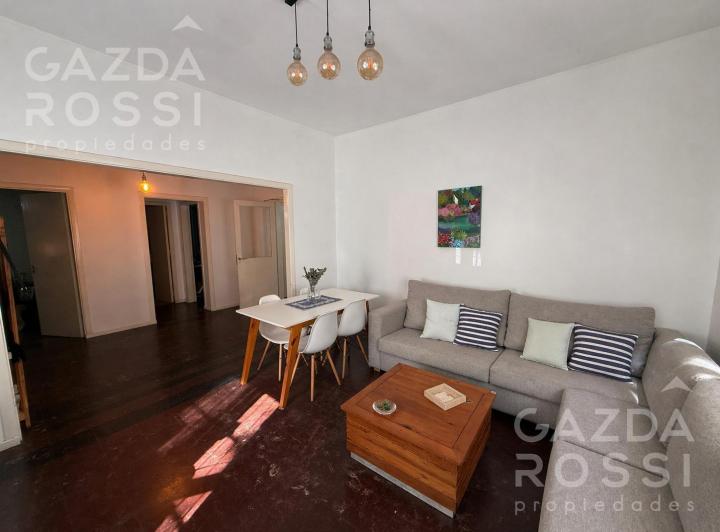 Casa · 173m² · 3 Ambientes · 2 Cocheras