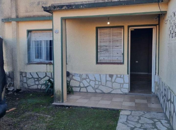 Casa · 70m² · 3 Ambientes · 1 Cochera