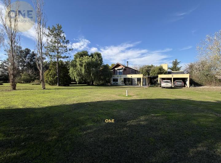 Casa · 173m² · 4 Ambientes · 2 Cocheras
