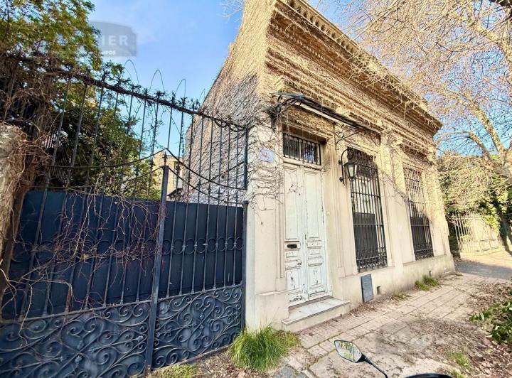 Casa · 461m² · 3 Dormitorios