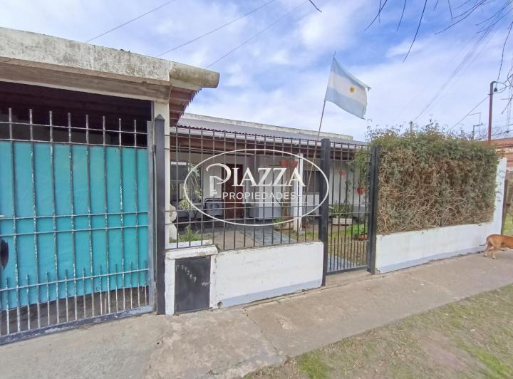 Casa · 62m² · 4 Ambientes · 1 Cochera